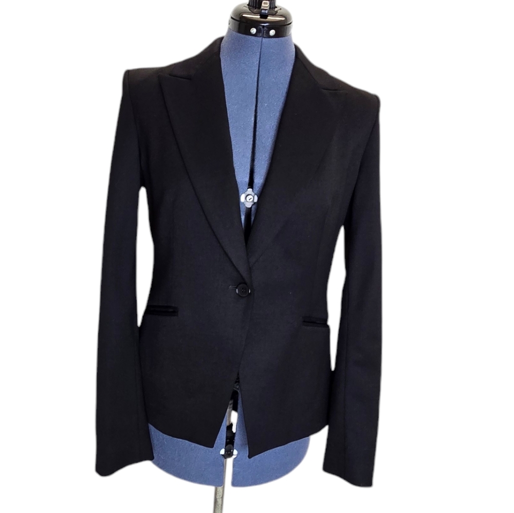 Theory black single breasted wool blend classic blazer size 6